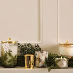 Frasier Fir Large Frosted Wood Grain Candle