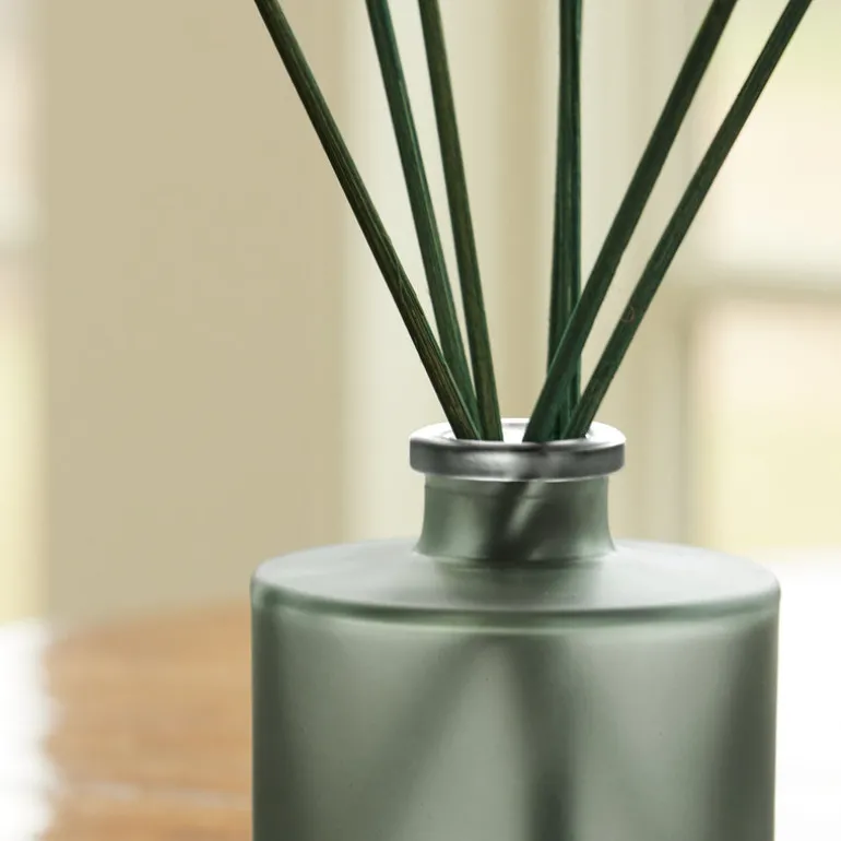 Highland Frost Petite Reed Diffuser