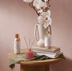 Magnolia Willow Petite Reed Diffuser
